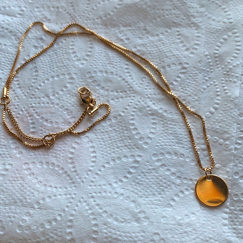 gold 22 inch necklace - Picture 2 of 2